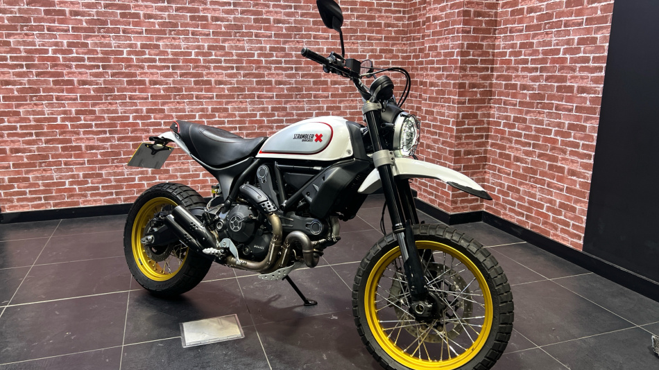 Ducati Scrambler Desert Sled - Red